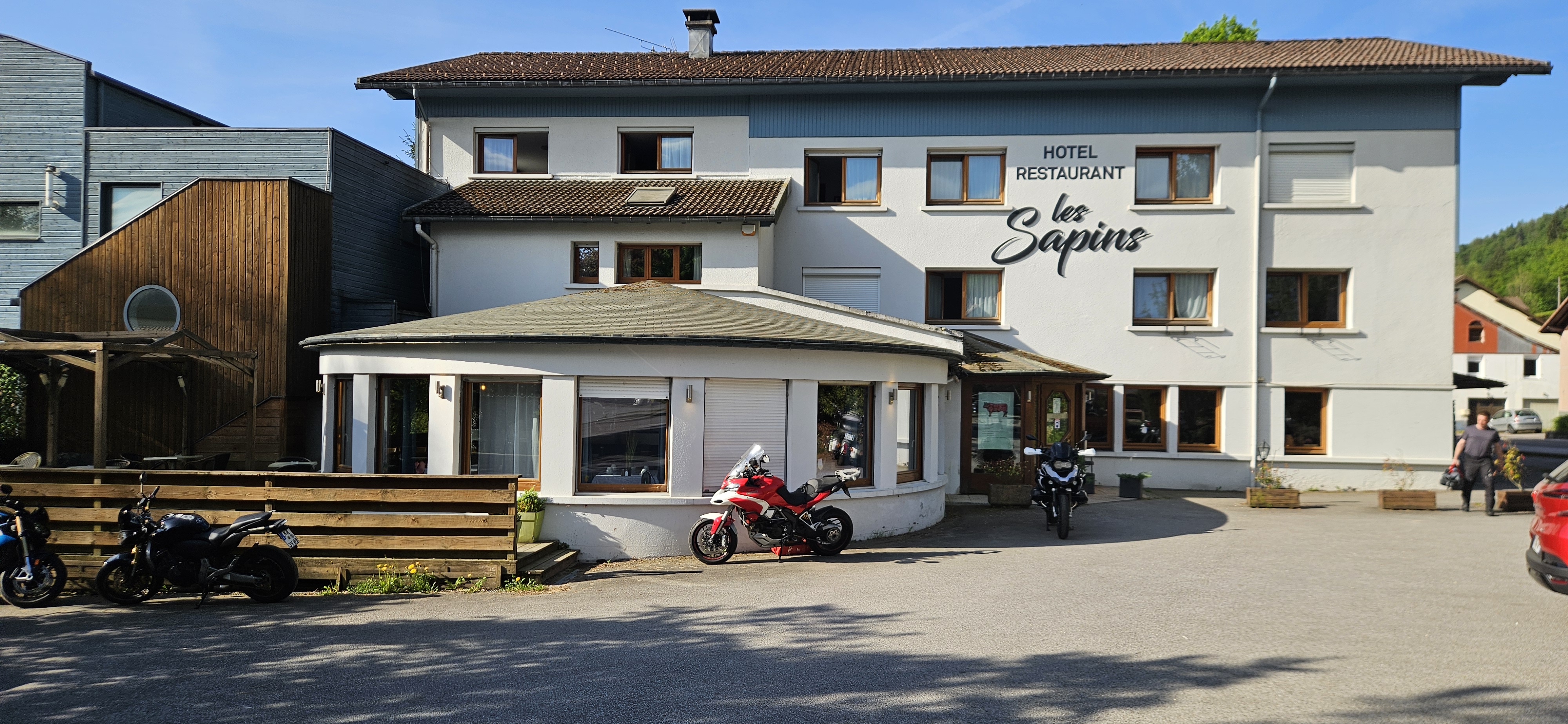 Hotel "Les Sapins"